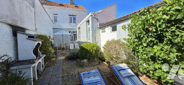 MALO TERMINUS, Petit havre de paix pour cette charmante MAISON atypique de 90 m² habitables ave...