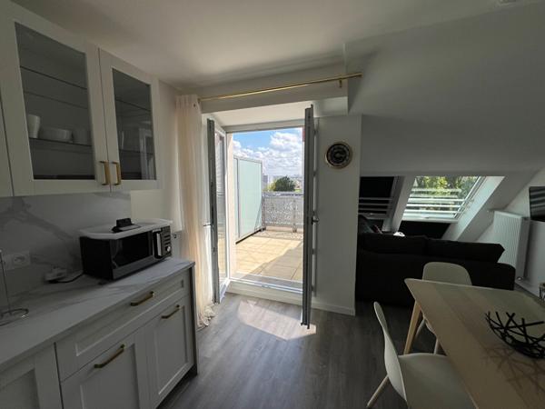 Appartement 2 pièces neuf à louer au dernier étage à Neuilly-sur-Marne