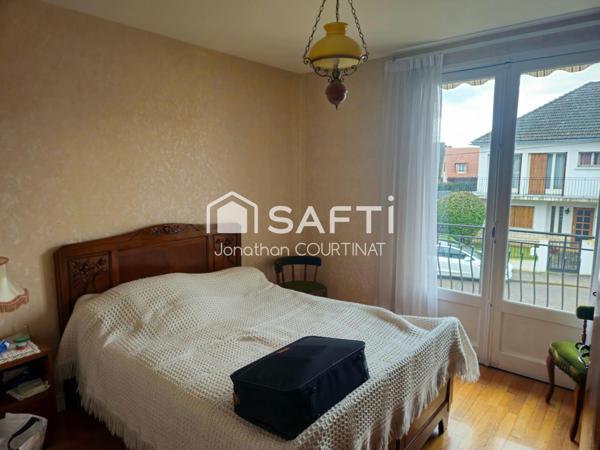 Maison 7 pièces - 120m² - Ebreuil