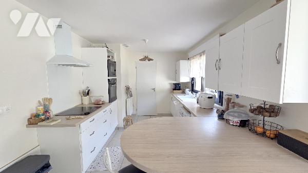 SEMI INDIVIDUELLE DE 2022 - 3 CHAMBRES JARDIN GARAGE