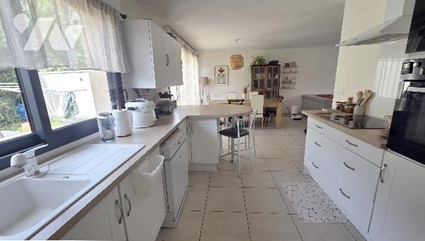 SEMI INDIVIDUELLE DE 2022 - 3 CHAMBRES JARDIN GARAGE