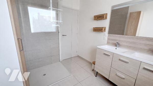 SEMI INDIVIDUELLE DE 2022 - 3 CHAMBRES JARDIN GARAGE