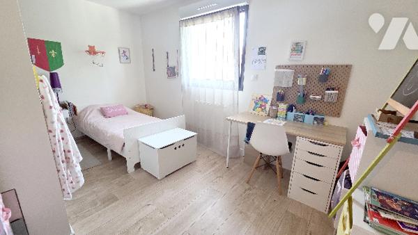 SEMI INDIVIDUELLE DE 2022 - 3 CHAMBRES JARDIN GARAGE