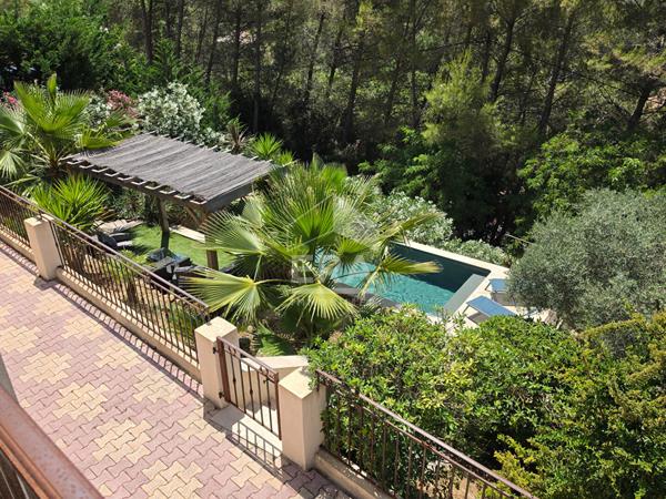 Maison Taradeau de 173 m2 avec piscine