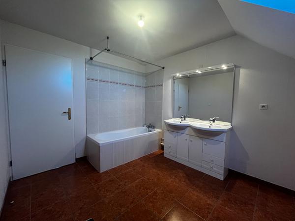 Maison idéalement située