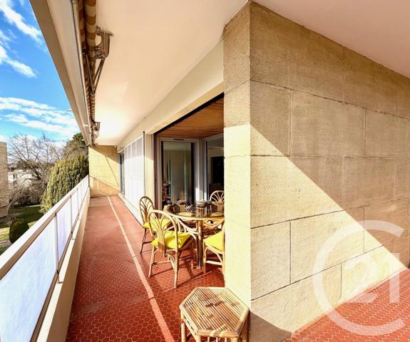 Appartement T4 à vendre  4 pièces - 116 m2 AIX EN PROVENCE - 13