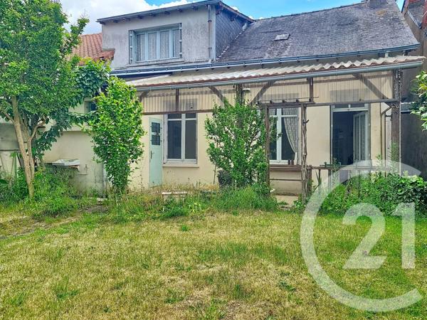 Maison à vendre  5 pièces - 85,47 m 2   LE MAY SUR EVRE  - 49