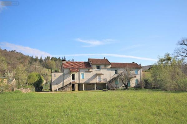 Immeuble à vendre à Villefranche-de-Rouergue dans l'Aveyron (12200), ref : 3146