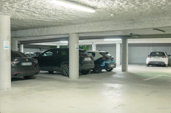 Bureau à vendre, 360 m² - Annemasse 74100