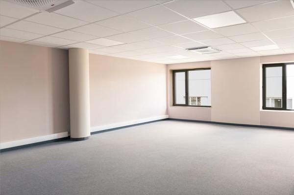 Bureau à vendre, 360 m² - Annemasse 74100