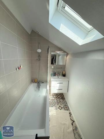 Maison à louer 6 pièces 120.2m² Dijon (21000)