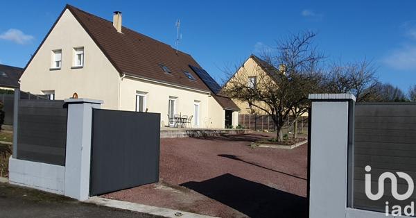 Pavillon 7 pièces de 148 m² à Ponts (50300)