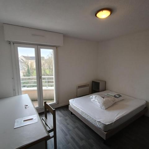 Appartement à LE MANS, 72000 - 1 pièce 18m²