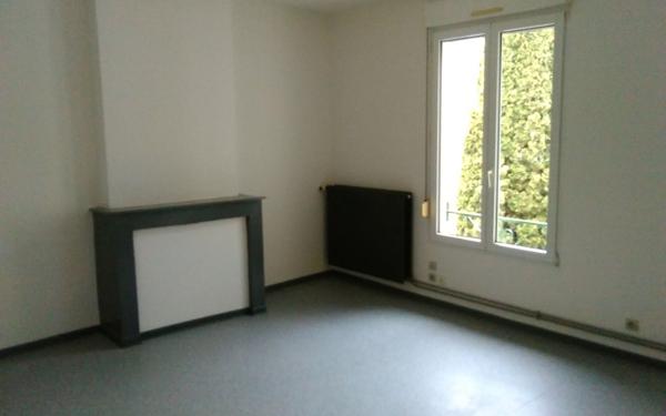 Appartement à louer    2 pièces •  Neufchâteau