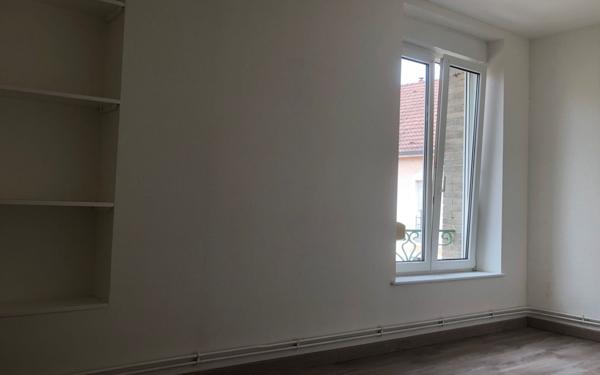 Appartement à louer    2 pièces •  Neufchâteau