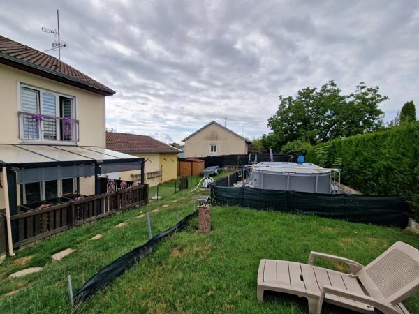 Maison à vendre 5 pièces proche CONTREXEVILLE (88) avec TERRASSE  GARAGE et TERRAIN clos