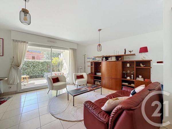 Appartement à vendre  3 pièces - 69,75 m 2   LA BAULE  - 44