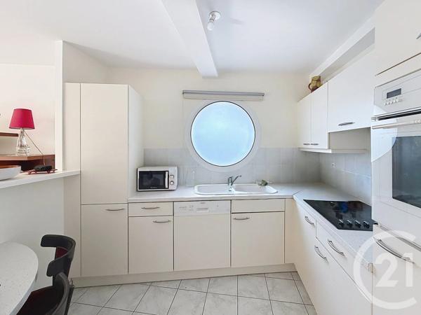 Appartement à vendre  3 pièces - 69,75 m 2   LA BAULE  - 44