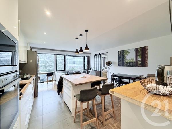 Appartement F4 à vendre  4 pièces - 84,73 m2 PARIS - 75014