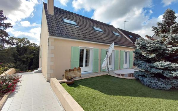 Maison à vendre    5 pièces • 120 m2 Nemours