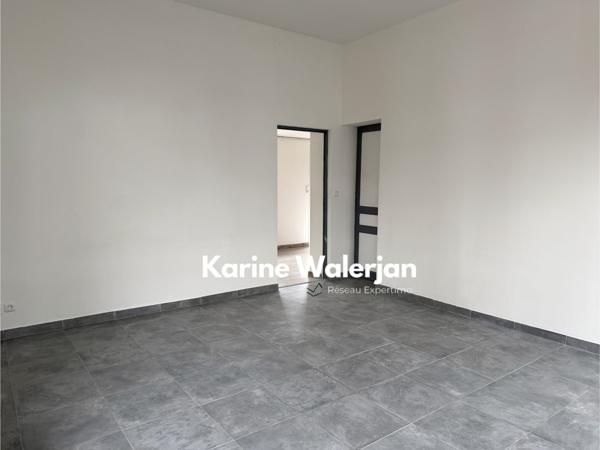 Courrières (62710) MAISON 5 PIECES 102M2 AGREABLE COUR - GARAGE