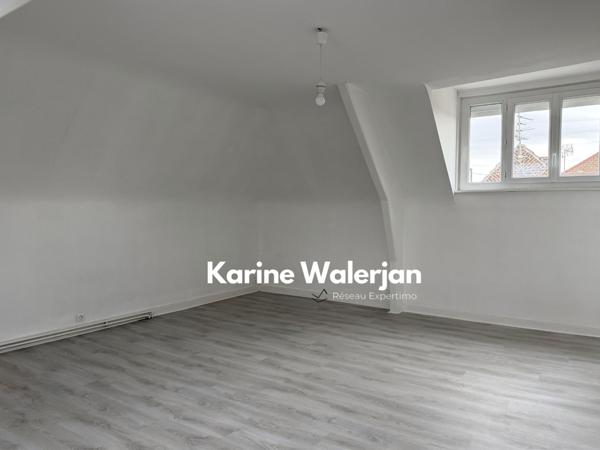 Courrières (62710) MAISON 5 PIECES 102M2 AGREABLE COUR - GARAGE