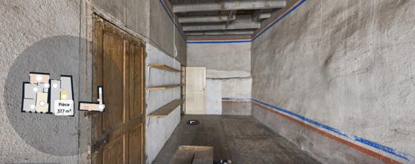 Aubenas bien d'une surface de plancher d'environ 420M²