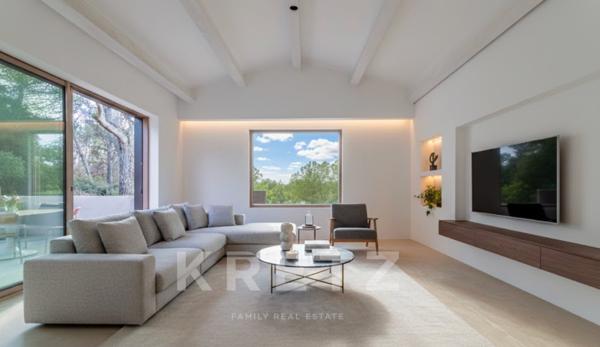 Maison rénovée à 5 mn du centre ville d’Aix-en-Provence, au cœur du très prisé site des Pinchinats