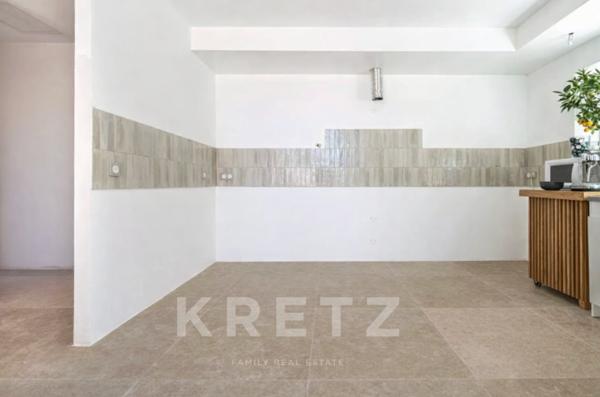 Maison rénovée à 5 mn du centre ville d’Aix-en-Provence, au cœur du très prisé site des Pinchinats