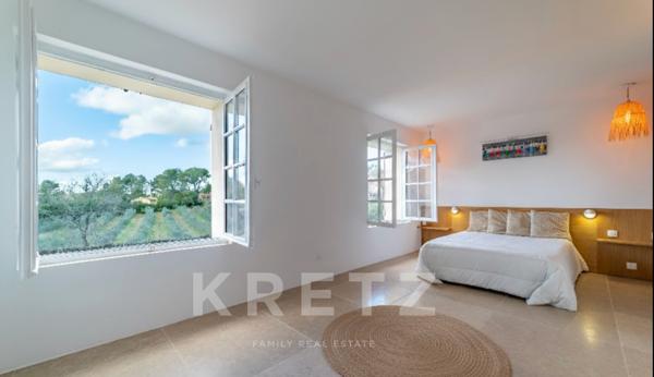 Maison rénovée à 5 mn du centre ville d’Aix-en-Provence, au cœur du très prisé site des Pinchinats