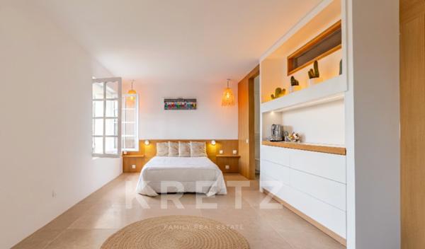 Maison rénovée à 5 mn du centre ville d’Aix-en-Provence, au cœur du très prisé site des Pinchinats