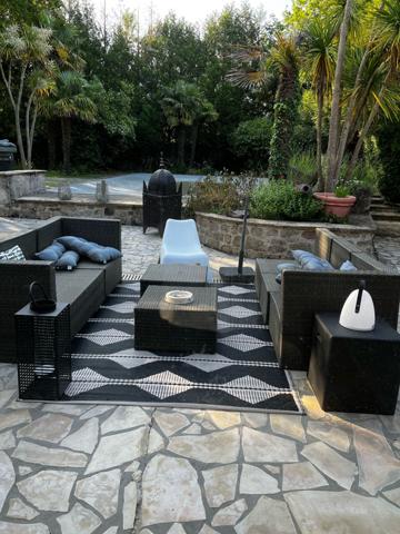 Maison  4 pièce(s)  2 chambre(s)  120 m²