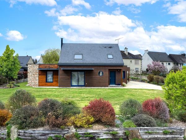 Maison à PLANCOET, 22130 - 5 pièces 125m²