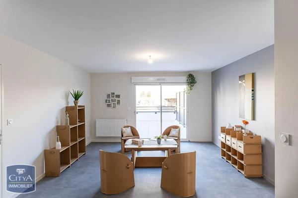 Appartement à louer 3 pièces 60.22m² Issoire (63500)