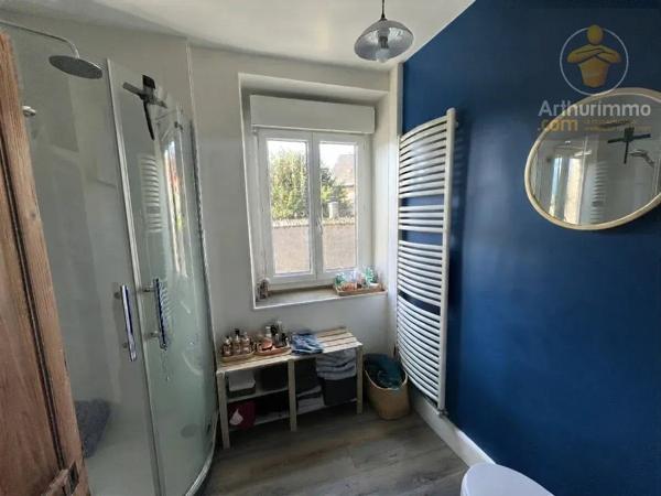 Vente                                                      Appartement
                        
                     3 pièces                      70 m2                     à Meung-sur-Loire