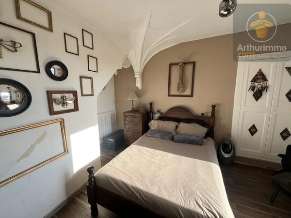 Vente                                                      Appartement
                        
                     3 pièces                      70 m2                     à Meung-sur-Loire