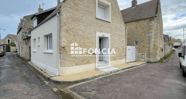 À vendre Maison 5 pièces 85 m² - Bernières-sur-mer 14990