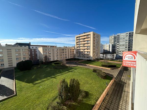 UNIVERSITE - T3 AVEC DEUX BALCONS, CAVE ET GARAGE PRIVATIF