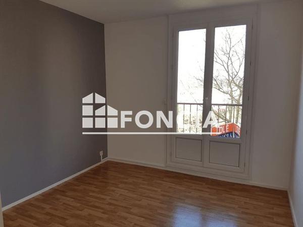 Location Appartement 4 pièces 73.4 m² - 7 Allée des licornes Le Mans 72100