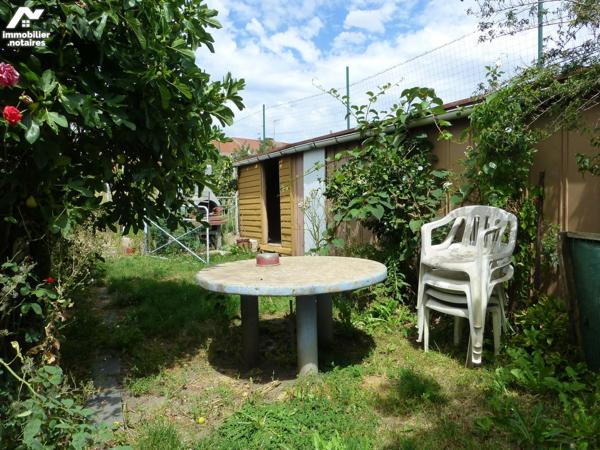 Maison avec jardin et garage