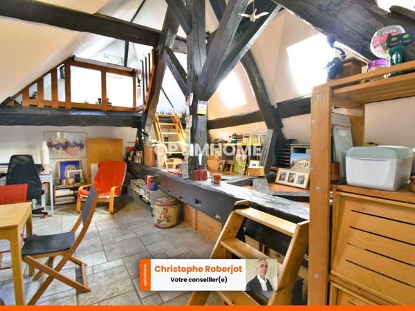 Appartement T3 atypique et avec beaucoup de charme au coeur de Buxy