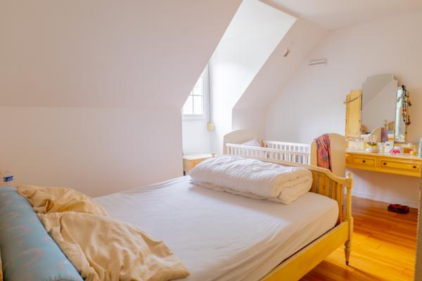 Maison 6 pièces - 141 m²