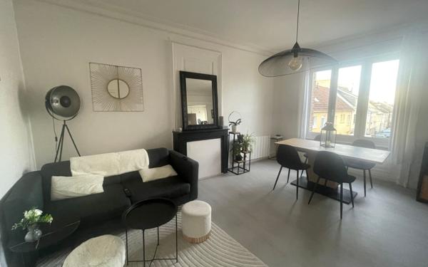 Appartement à louer    2 pièces •  Équeurdreville-Hainneville