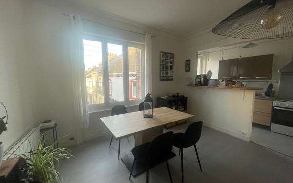 Appartement à louer    2 pièces •  Équeurdreville-Hainneville