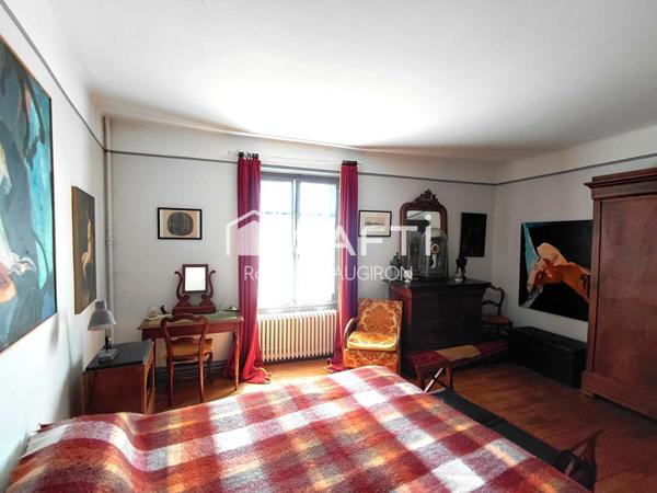 VILLA de Maître