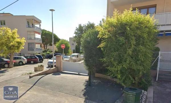 Parking à louer 14m²