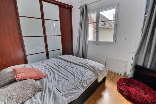 Maison de charme - 135 m2 - 6 pièces - 3/4 chambres