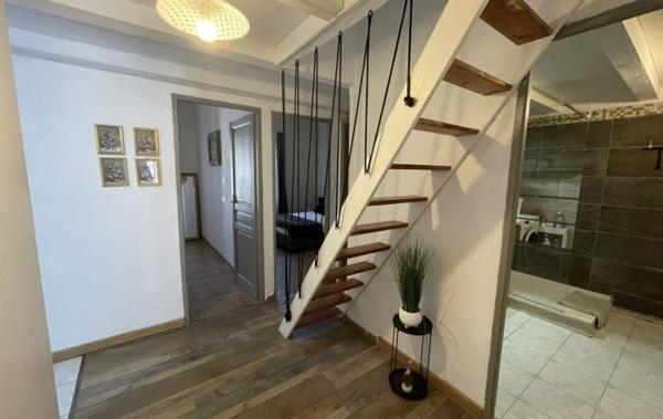 Vente Appartement P4 avec terrasse Intra muros Aigues-mortes