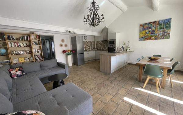 Vente Appartement P4 avec terrasse Intra muros Aigues-mortes