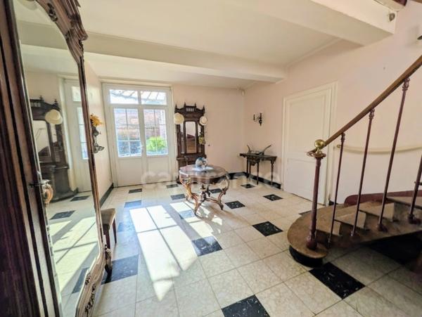 Demeure d’exception au cœur d’Aumale – Prix ajusté